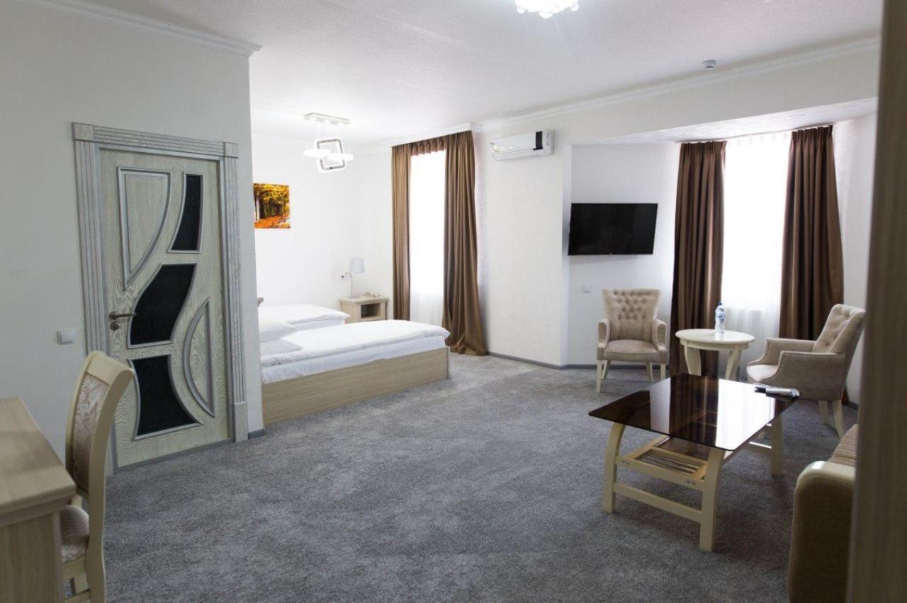 Alexander Hotel Szamarkand Kültér fotó