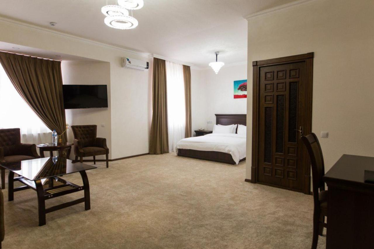 Alexander Hotel Szamarkand Kültér fotó