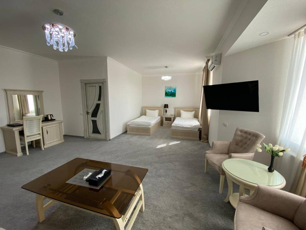 Alexander Hotel Szamarkand Kültér fotó