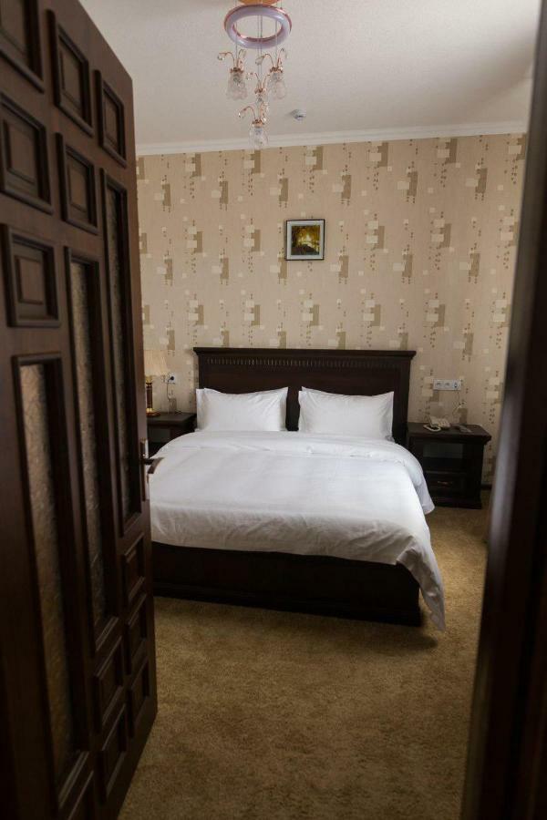 Alexander Hotel Szamarkand Kültér fotó