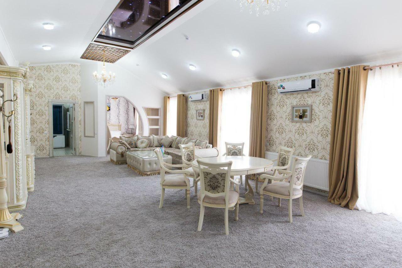 Alexander Hotel Szamarkand Kültér fotó